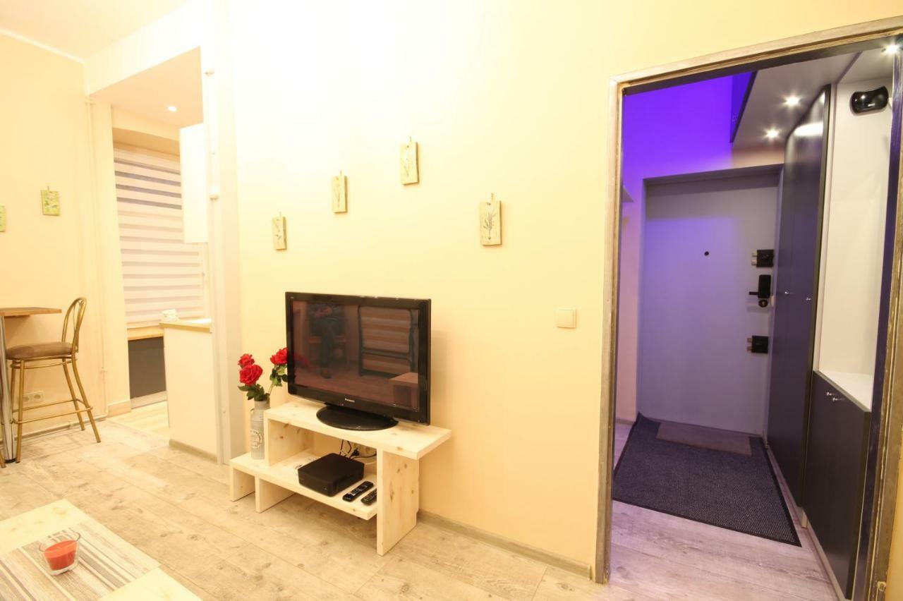 Studio Flat Grunwaldzka Up To 2Persons+1 Wroclaw Exterior photo